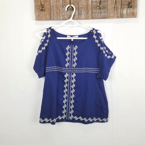 Cupcakes And Cashmere Women's Pastoria Linen Boxy Cold Shoulder Blouse Top - Picture 2 of 8